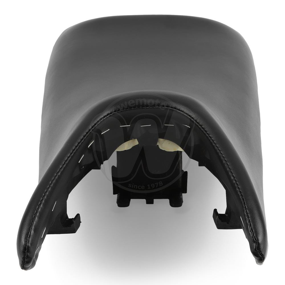 0QE3768_af7438 four.jpg